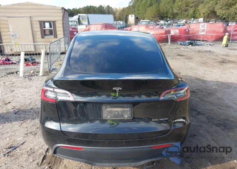 2022 Tesla Model Y Long Range Dual Motor All-Wheel Drive from USA, damaged, VIN 7SAYGDEE1NF450861